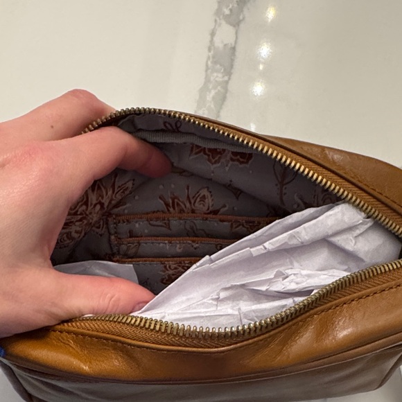 HOBO Women's Bag in brown - Picture 6 of 7